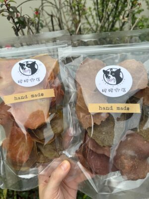 Chips 鸡肉/鸭肉薯片（菠菜，甜菜根，芝士）